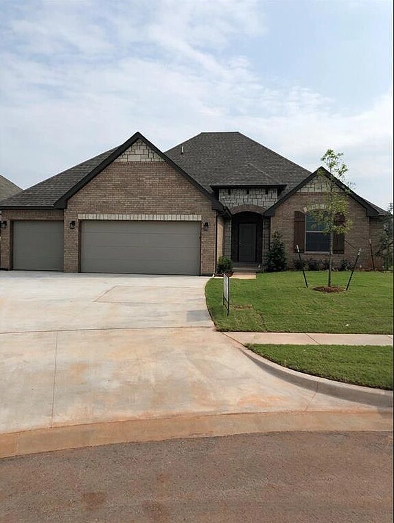 Foto principal - 6404 NW 164th St