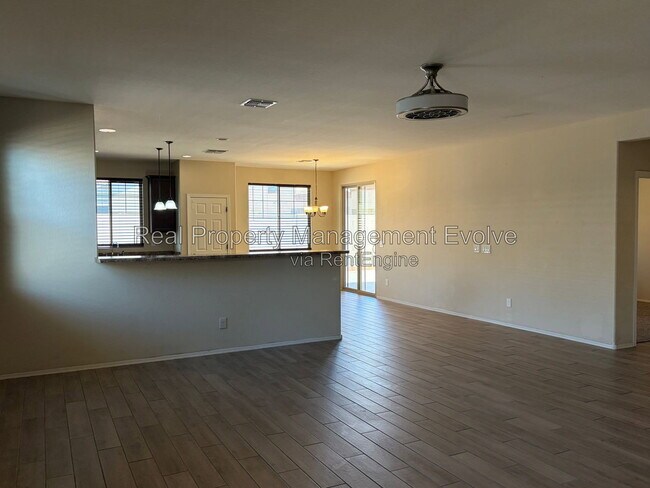 Foto del edificio - 12214 W Superior Ave