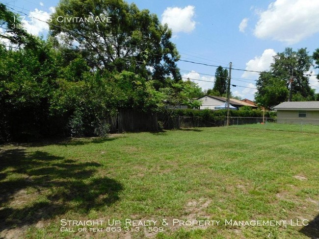 Building Photo - 3 bedroom in Lakeland FL 33801