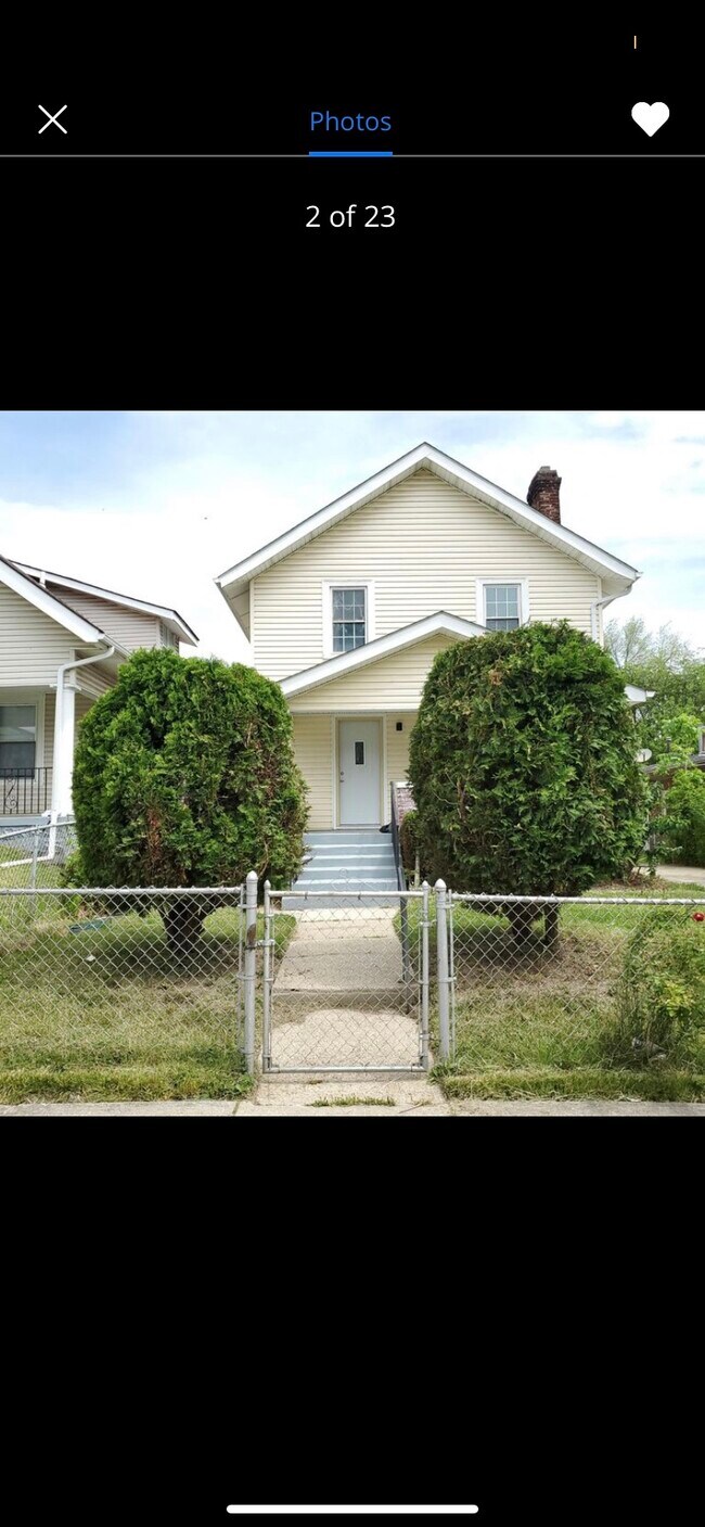 Building Photo - 1342 E 18th Ave