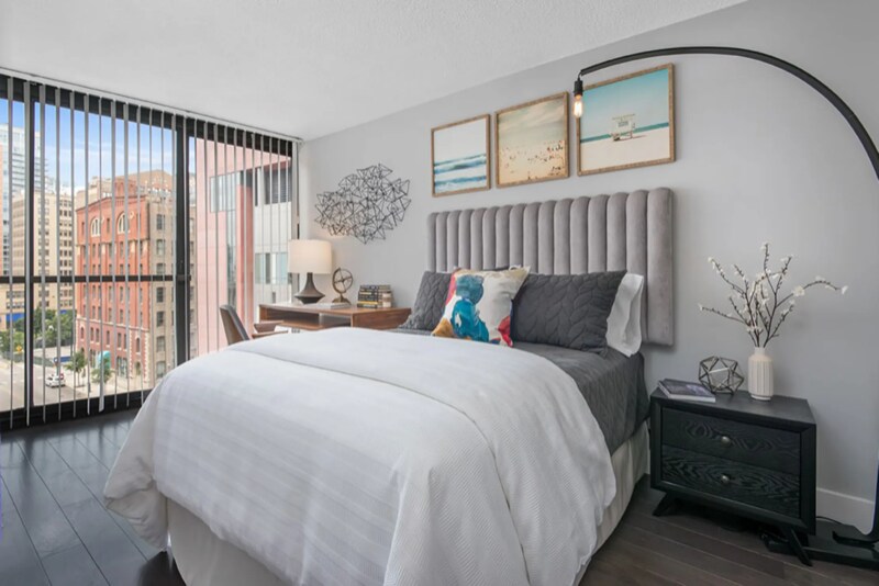 Foto principal - 525 S State St