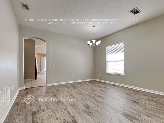 Foto del edificio - 3813 Westridge Dr