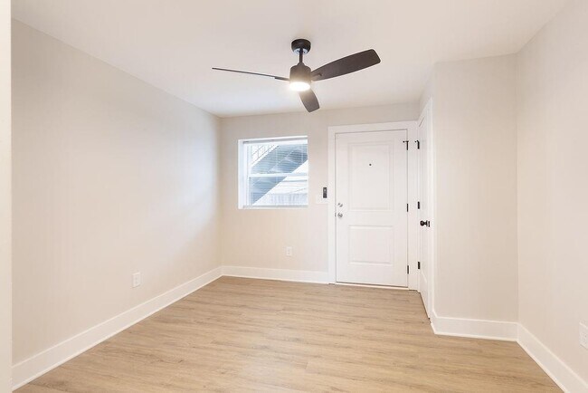 Foto del edificio - 396 Linden Ave NE