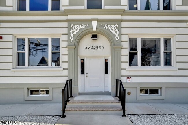 Foto del edificio - 155 Clifton Ave