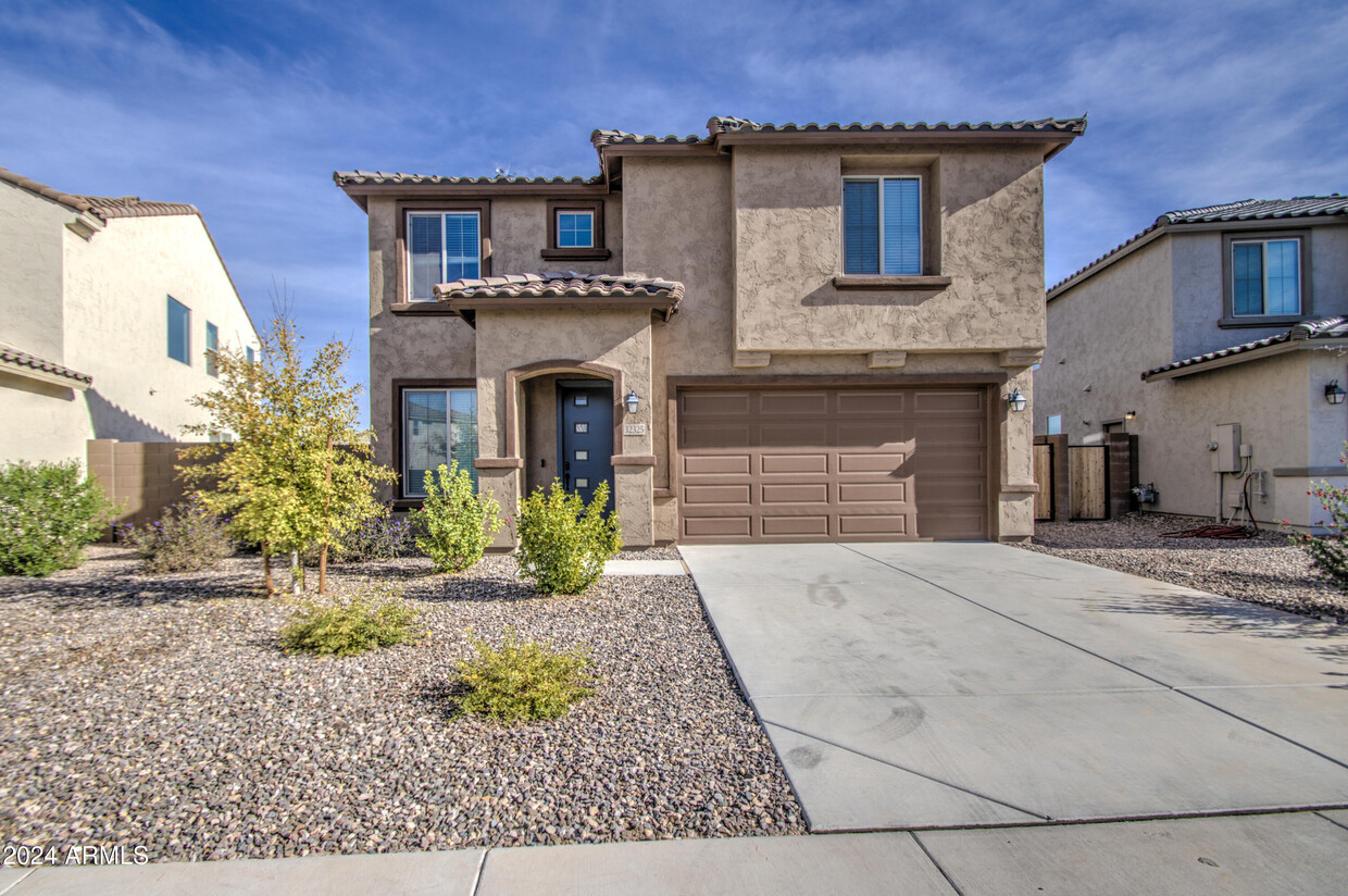 Foto principal - 32325 N Vernal Ln