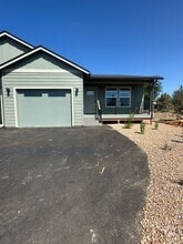 Building Photo - 3088-3088 SW 46th St