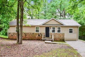 Building Photo - 8985 Yarmouth Dr
