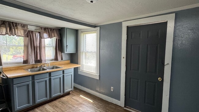 Foto del edificio - 910 Morris St