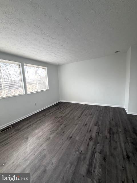 Foto del edificio - 6131 Gardenia Ct