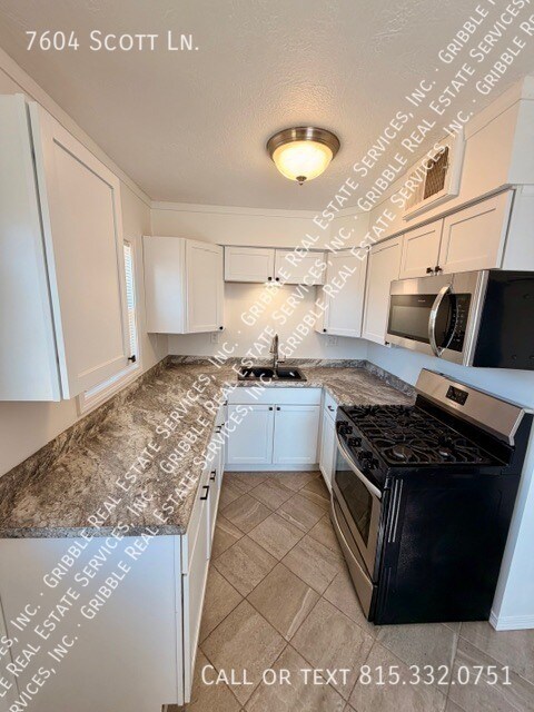 Foto del edificio - 7604 Scott Ln