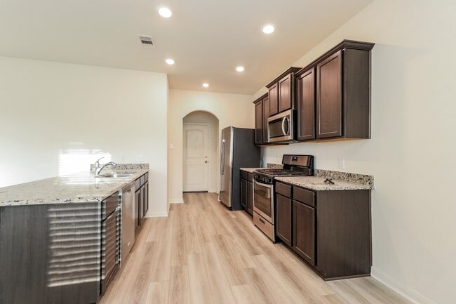 Foto del edificio - 26864 Steinbeck Dr