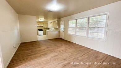 Building Photo - 3034 57th St