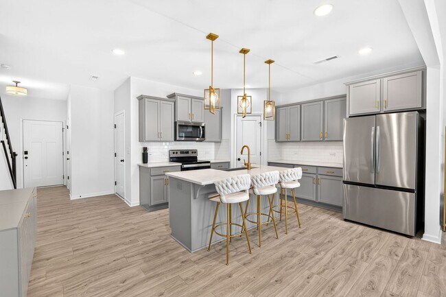 Building Photo - 11012 Pagebrook Ln