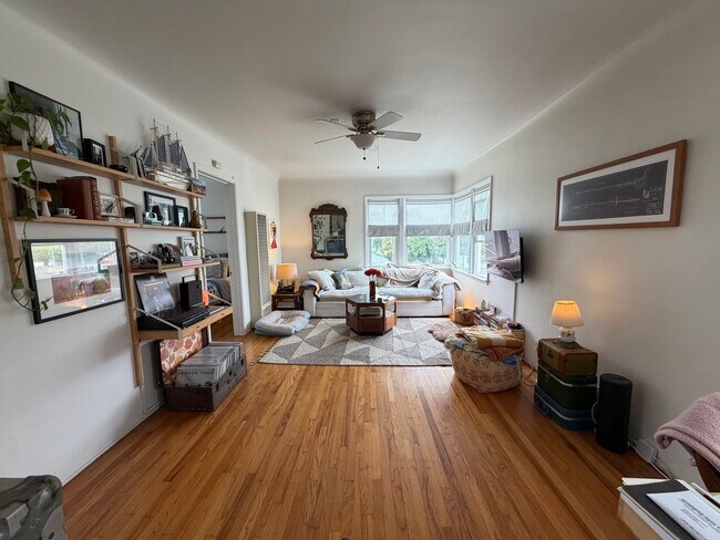 Foto del edificio - 2890 Grandview Ave