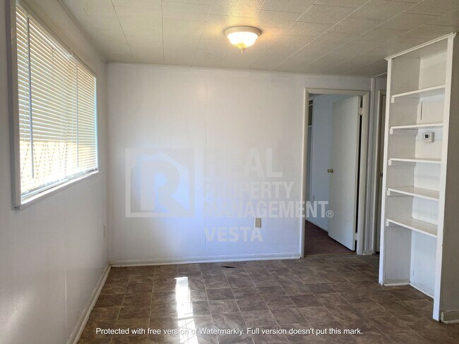 Foto del edificio - 612 Cedarwood Dr