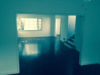 Primary Photo - 939 Gayley Ave