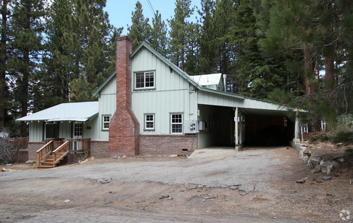 3588 Mackedie Way S, South Lake Tahoe, CA 96150 Apartments in South