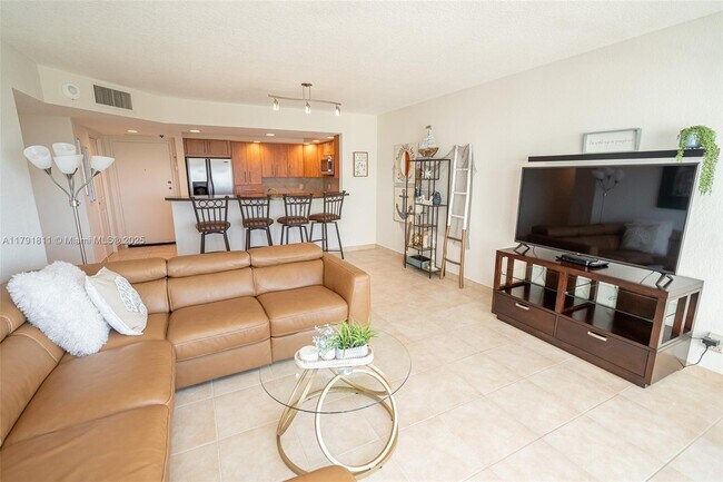 Foto del edificio - 111 N Pompano Beach Blvd
