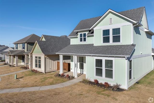 Building Photo - 104 Cardinal Wds