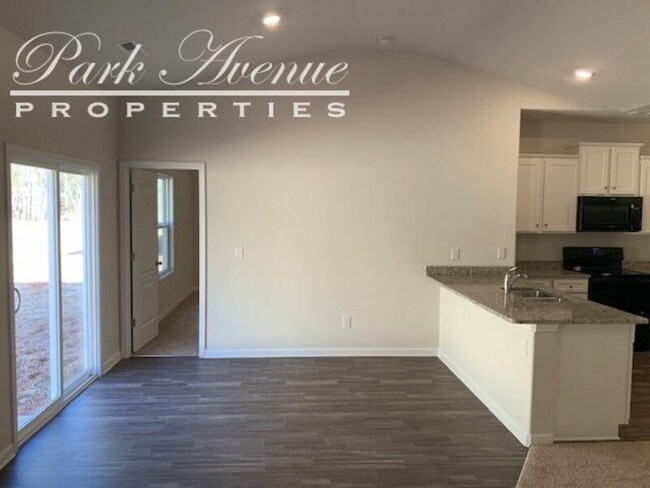 Foto del edificio - 5217 Upton Pl