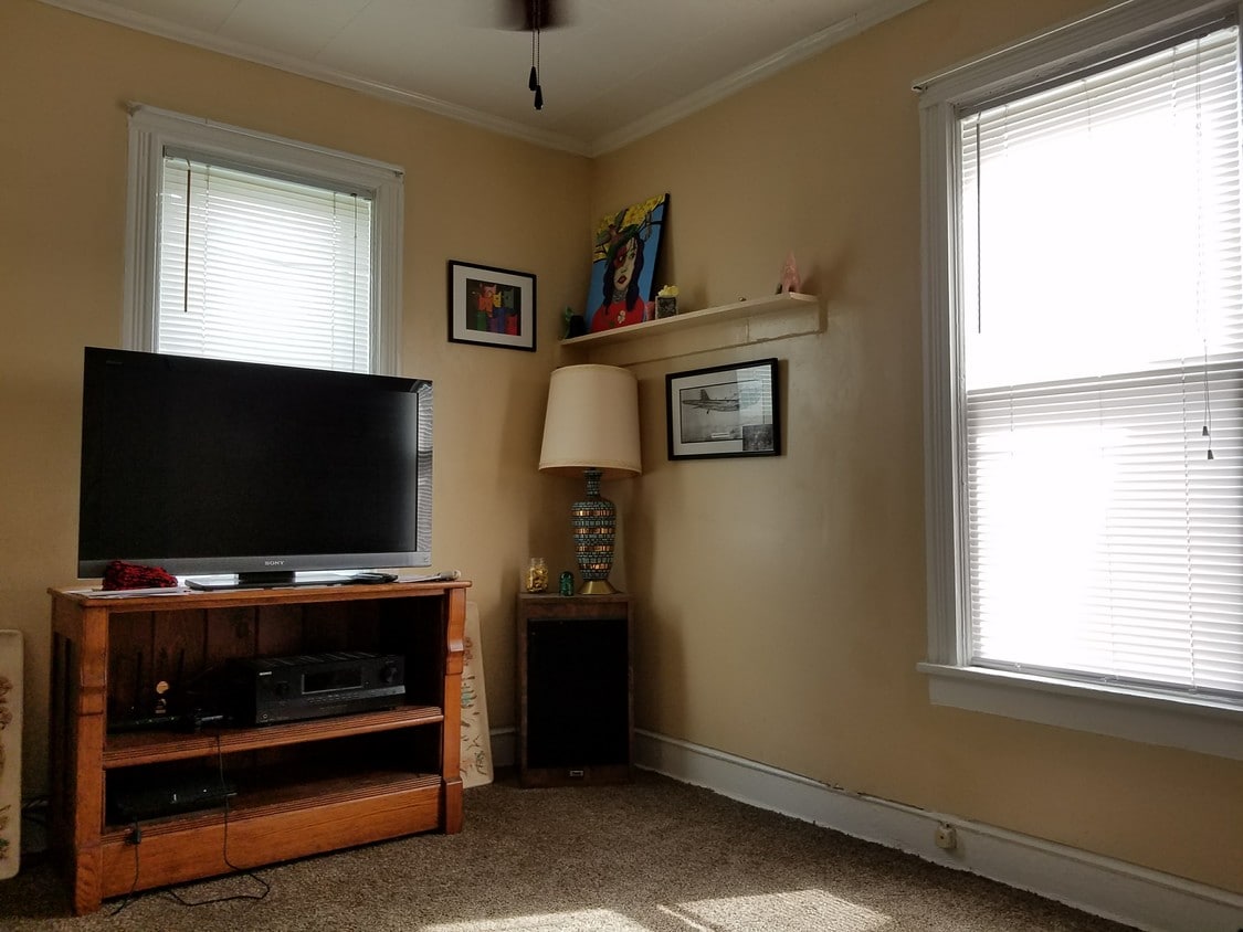 4 Hotchkiss St, Binghamton, NY 13903 Apartments in Binghamton, NY