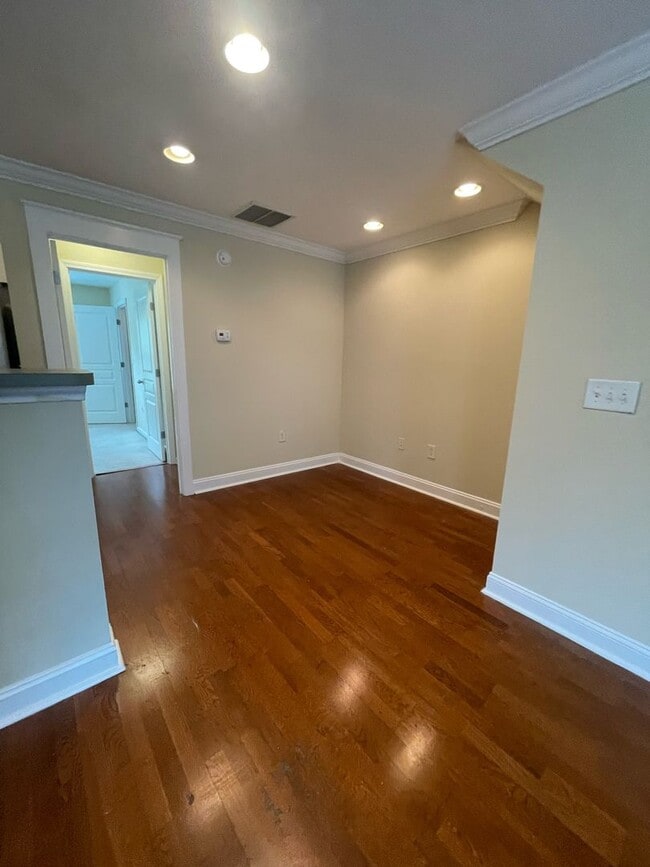 Foto del edificio - 05-203 Doddi