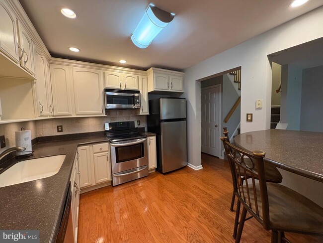 Building Photo - 5603 Spruce Mill Dr