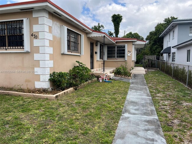 Building Photo - 472 NW 51st Ave