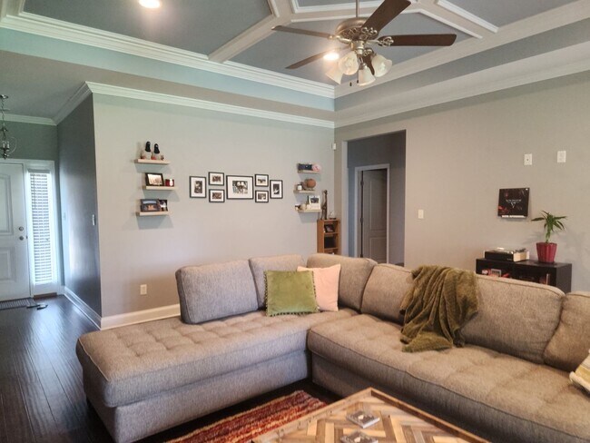 Building Photo - Timbercreek S/D home to enjoy