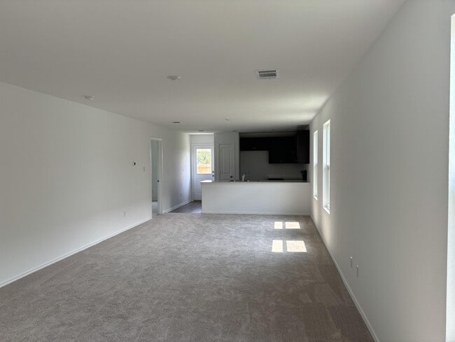 Building Photo - 1109 Catfish Ln