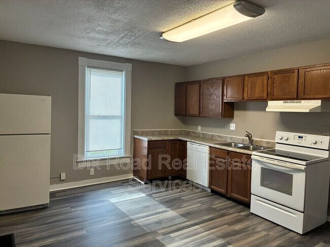 Foto del edificio - 37-39 E Helena