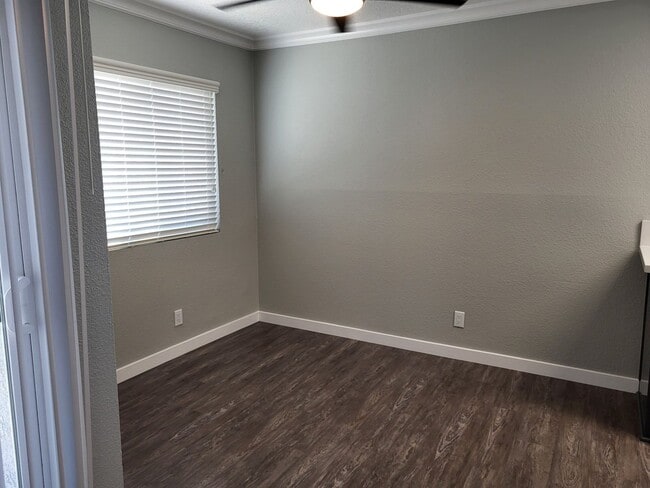Interior Photo - Highland Pinetree Apartments