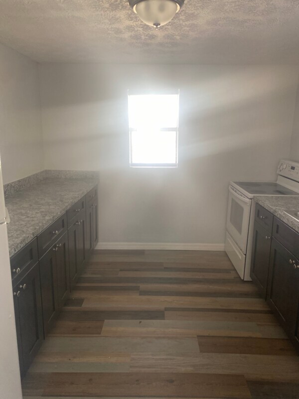 Foto del edificio - 1541 McCollum St