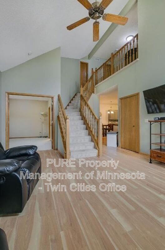 Building Photo - 4080 Meadowlark Curve