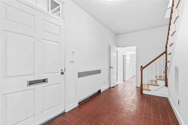 Foto del edificio - 203 Store Hill Rd