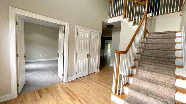 Building Photo - 34 Auburn Knoll