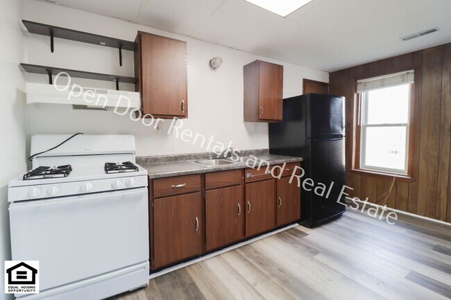 Foto del edificio - 255 S Wayne St