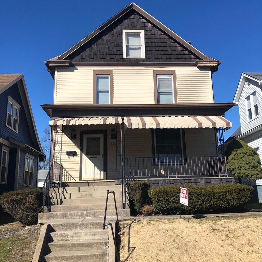 Foto principal - 152 Columbia Ave