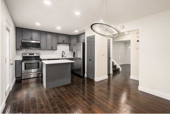 Building Photo - 4079 Forest Edge Dr
