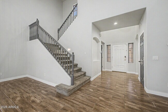 Building Photo - 17446 W Yavapai St