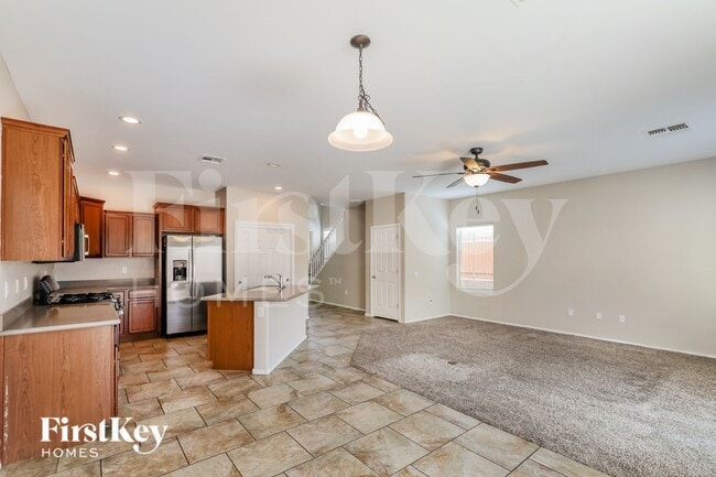 Building Photo - 10721 E Sanctuary Ridge Ln