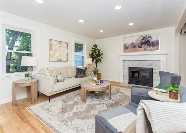 Foto del edificio - 23 Cheney St