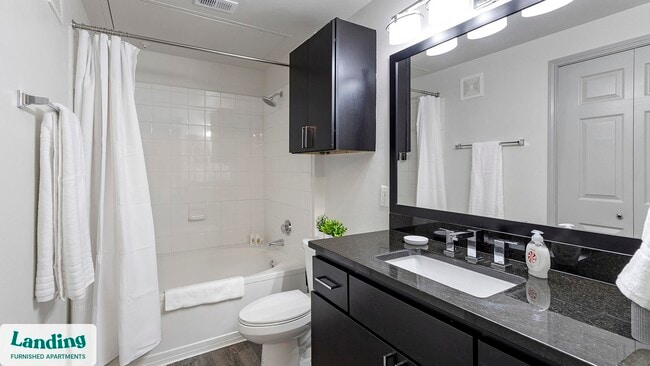 Foto del edificio - 17811 Vail St