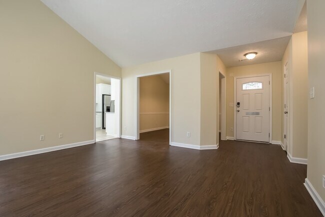 Building Photo - 6145 Portsmouth Dr