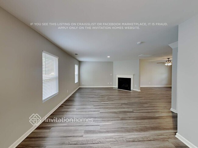 Building Photo - 2543 Buckleigh Dr