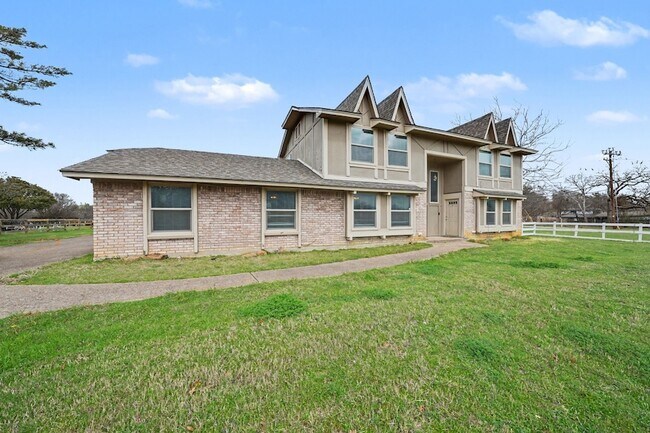 Building Photo - 6925 Calender Rd