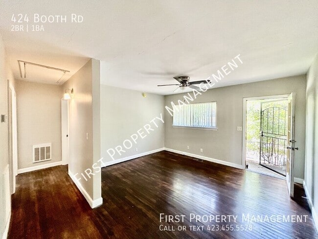 Foto del edificio - 424 Booth Rd