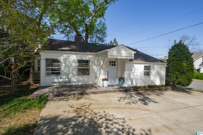 Building Photo - 300 Ridge Rd