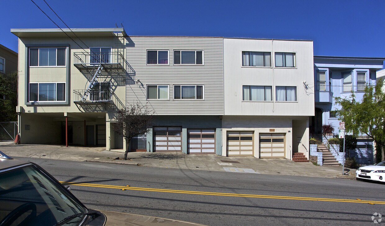 Primary Photo - 1125 Stanyan Street