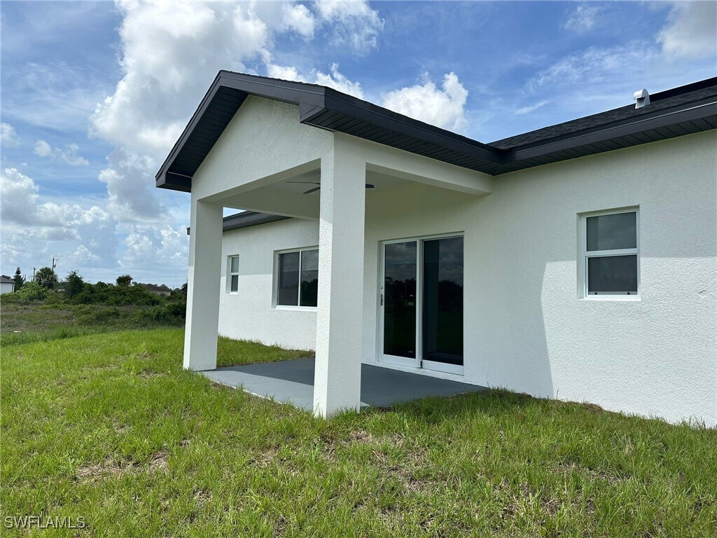 Building Photo - 961 Countess Ave